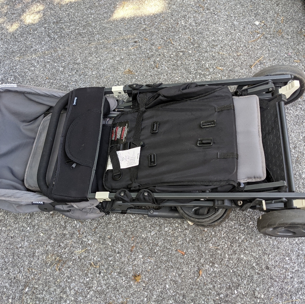 Joovy Caboose too Ultralight